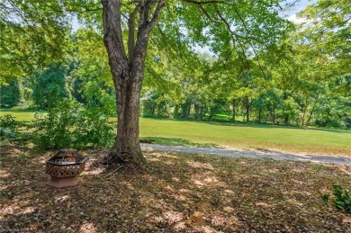 Welcome to this 3-bedroom, 3.5-bath end-unit townhome on Heather Hills Golf Course in North Carolina - for sale on GolfHomes.com, golf home, golf lot
