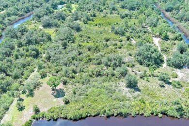 Exclusively presented by Sunland Real Estate: Excellent on Deep Creek Golf Club in Florida - for sale on GolfHomes.com, golf home, golf lot
