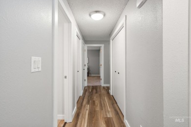 Exciting opportunity to own this refreshed 3 bedroom, 2 bath on Indian Lakes Golf Course in Idaho - for sale on GolfHomes.com, golf home, golf lot