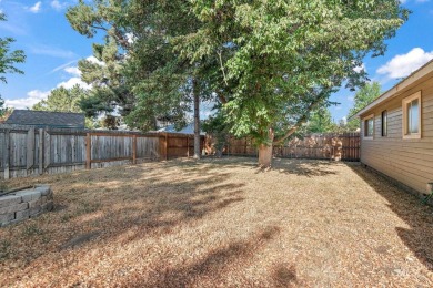 Exciting opportunity to own this refreshed 3 bedroom, 2 bath on Indian Lakes Golf Course in Idaho - for sale on GolfHomes.com, golf home, golf lot