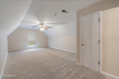 Move-In Ready Gem in Cherokee Meadows Golf Course on Cherokee Valley Golf Course in Mississippi - for sale on GolfHomes.com, golf home, golf lot