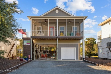 CHEERFUL COASTAL COTTAGE ONLY 200 STEPS TO THE BEACH! Take a on Founders Club At St. James Plantation in North Carolina - for sale on GolfHomes.com, golf home, golf lot