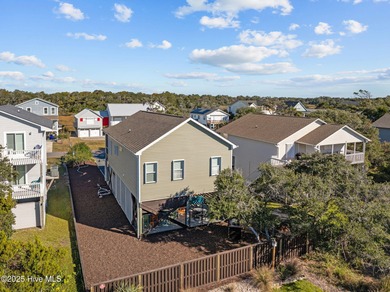 CHEERFUL COASTAL COTTAGE ONLY 200 STEPS TO THE BEACH! Take a on Founders Club At St. James Plantation in North Carolina - for sale on GolfHomes.com, golf home, golf lot