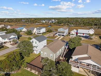 CHEERFUL COASTAL COTTAGE ONLY 200 STEPS TO THE BEACH! Take a on Founders Club At St. James Plantation in North Carolina - for sale on GolfHomes.com, golf home, golf lot