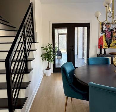 Discover this completely remodeled 5-bedroom, 4.5-bath home that on Nob North Golf Course in Georgia - for sale on GolfHomes.com, golf home, golf lot