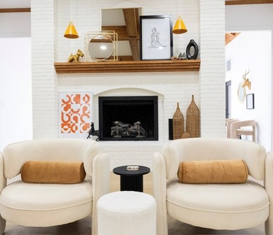 Discover this completely remodeled 5-bedroom, 4.5-bath home that on Nob North Golf Course in Georgia - for sale on GolfHomes.com, golf home, golf lot