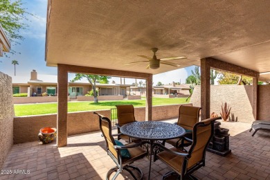 Enjoy this lovely townhouse in Sun Lakes community of Cottonwood on Cottonwood Country Club in Arizona - for sale on GolfHomes.com, golf home, golf lot