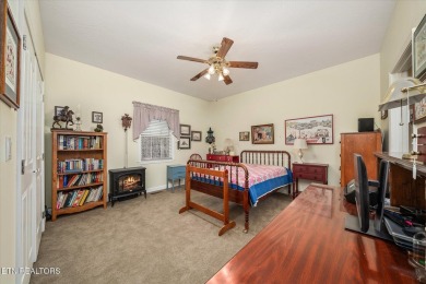 One Level Lake Tansi Condo, quiet cul-de-sac locationfort and on Lake Tansi Village Country Club in Tennessee - for sale on GolfHomes.com, golf home, golf lot