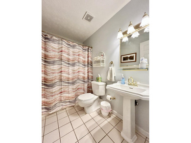 Upper level condo in a gated Lake Cumberland community. Condo on Woodson Bend Resort in Kentucky - for sale on GolfHomes.com, golf home, golf lot