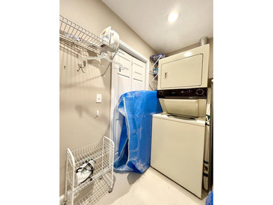 Upper level condo in a gated Lake Cumberland community. Condo on Woodson Bend Resort in Kentucky - for sale on GolfHomes.com, golf home, golf lot