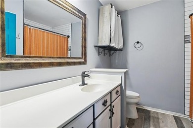 Looking for the perfect home sweet home? This 3-bedroom on Royal Golf Club in Louisiana - for sale on GolfHomes.com, golf home, golf lot