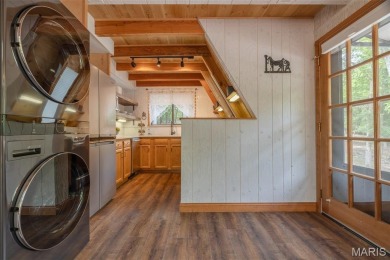 Elegant Innsbrook Chalet with Private Pool, Pavilion  Sleeping on Innsbrook Resort Golf Course in Missouri - for sale on GolfHomes.com, golf home, golf lot