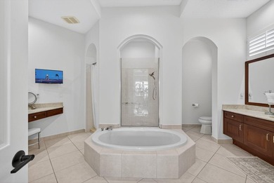 IMMEDIATE PREMIER GOLF MEMBERSHIP available with this beautiful on  in Florida - for sale on GolfHomes.com, golf home, golf lot