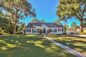 Beautifully renovated and historically registered home in Myers on Capital City Country Club in Florida - for sale on GolfHomes.com, golf home, golf lot