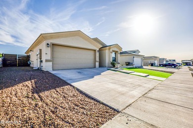 WELCOME HOME!! This exceptional space embodies peak design and on Emerald Springs Golf Course in Texas - for sale on GolfHomes.com, golf home, golf lot