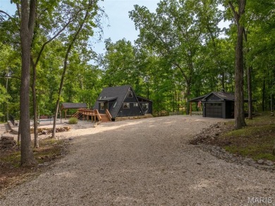 Elegant Innsbrook Chalet with Private Pool, Pavilion  Sleeping on Innsbrook Resort Golf Course in Missouri - for sale on GolfHomes.com, golf home, golf lot