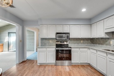 One level, low maintenance living on a cul de sac in Johns Creek on Rivermont Golf and Country Club in Georgia - for sale on GolfHomes.com, golf home, golf lot