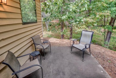 One level, low maintenance living on a cul de sac in Johns Creek on Rivermont Golf and Country Club in Georgia - for sale on GolfHomes.com, golf home, golf lot