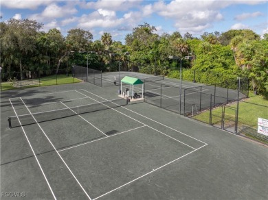 It's easy to say yes to sunshine living in this inviting on Villages of Country Creek Golf Course in Florida - for sale on GolfHomes.com, golf home, golf lot