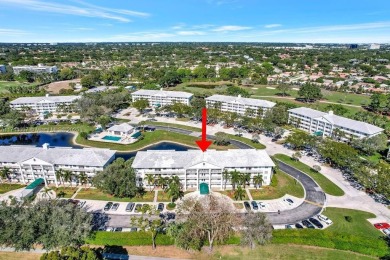 Welcome to this beautifully renovated farmhouse-style condo in on The Country Club At Boca Raton in Florida - for sale on GolfHomes.com, golf home, golf lot