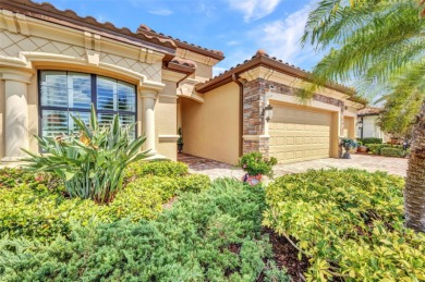 TURNKEY FULLY FURNISHED INTERIOR DESIGNER'S PERSONAL RESIDENCE:
 on Plantation Golf and Country Club in Florida - for sale on GolfHomes.com, golf home, golf lot