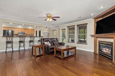 Located in White Plains Subdivision on the golf course, this 3BR on White Plains Golf Course in Tennessee - for sale on GolfHomes.com, golf home, golf lot