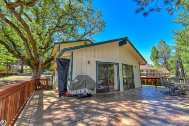 Cozy rustic cabin in a quiet neighborhood; a great family on Pine Mountain Lake Country Club in California - for sale on GolfHomes.com, golf home, golf lot