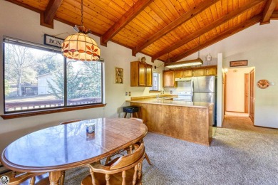 Cozy rustic cabin in a quiet neighborhood; a great family on Pine Mountain Lake Country Club in California - for sale on GolfHomes.com, golf home, golf lot