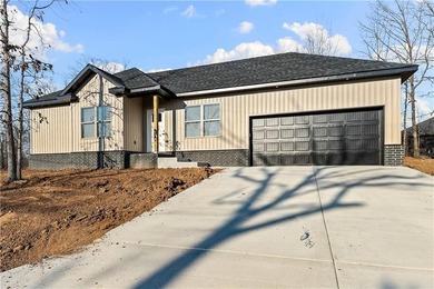 Welcome to this stunning new construction craftsman style home on Bella Vista Country Club - Highlands in Arkansas - for sale on GolfHomes.com, golf home, golf lot