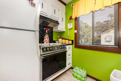 Welcome to this charming two-bedroom, two-bathroom end-unit on Myrtlewood Golf Course and Club  in South Carolina - for sale on GolfHomes.com, golf home, golf lot