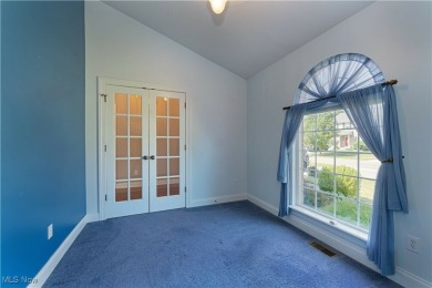 Welcome to this stunning 3-bedroom, 2.5-bathroom home perfectly on Boulder Creek Golf Club in Ohio - for sale on GolfHomes.com, golf home, golf lot