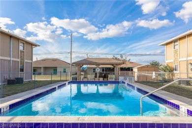 Carefree Condo Living next to a public golf course. Discover the on Palmetto-Pine Country Club in Florida - for sale on GolfHomes.com, golf home, golf lot