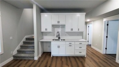Beautiful New Custom Home in Bella Vista! Situated on a .33-acre on Bella Vista - Metfield Golf Complex and Country Club in Arkansas - for sale on GolfHomes.com, golf home, golf lot