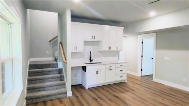 Beautiful New Custom Home in Bella Vista! Situated on a .33-acre on Bella Vista - Metfield Golf Complex and Country Club in Arkansas - for sale on GolfHomes.com, golf home, golf lot