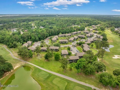 Rare find! This charming 3 bedroom 2 bath condo in Lanai Village on Diamondhead Country Club in Mississippi - for sale on GolfHomes.com, golf home, golf lot