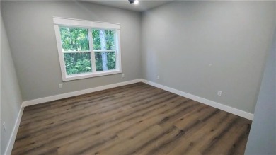 Beautiful New Custom Home in Bella Vista! Situated on a .33-acre on Bella Vista - Metfield Golf Complex and Country Club in Arkansas - for sale on GolfHomes.com, golf home, golf lot