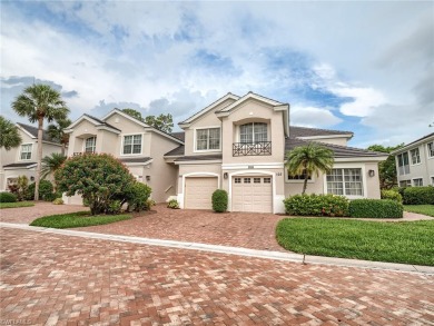 This 3 bedroom, 2 bath, upstairs end-unit is located in the on Stonebridge Golf and Country Club in Florida - for sale on GolfHomes.com, golf home, golf lot