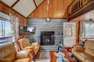 Discover the allure of this cozy 3-bedroom, 2-bathroom on The Hideout Golf in Pennsylvania - for sale on GolfHomes.com, golf home, golf lot
