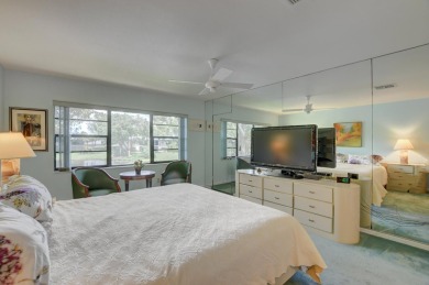 This bright 2nd floor 3 BR/2BTH convertible condo with fantastic on Hunters Run Golf and Country Club in Florida - for sale on GolfHomes.com, golf home, golf lot