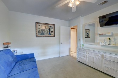 This bright 2nd floor 3 BR/2BTH convertible condo with fantastic on Hunters Run Golf and Country Club in Florida - for sale on GolfHomes.com, golf home, golf lot