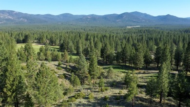 This gently sloping parcel perched above the 18th tee offers an on Nakoma Golf Resort in California - for sale on GolfHomes.com, golf home, golf lot