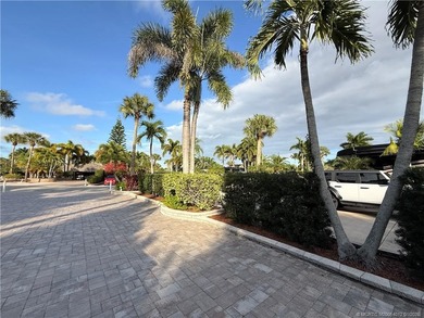 An exceptional opportunity to create your own private retreat in on St. Lucie Trail Golf Club in Florida - for sale on GolfHomes.com, golf home, golf lot