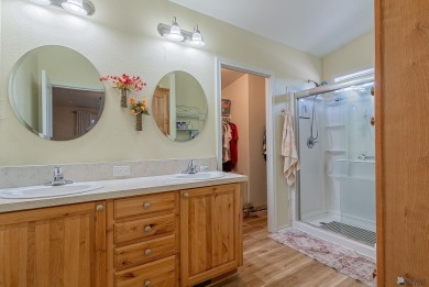 This South Foothills Corner Location Home Screams Pride of on Las Barrancas Golf Course in Arizona - for sale on GolfHomes.com, golf home, golf lot