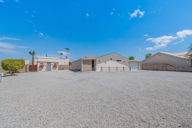 This South Foothills Corner Location Home Screams Pride of on Las Barrancas Golf Course in Arizona - for sale on GolfHomes.com, golf home, golf lot