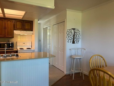 GREAT INVESTMENT PROPERTY. Nicely updated, on a quiet cul-de-sac on Diamondhead Country Club in Mississippi - for sale on GolfHomes.com, golf home, golf lot