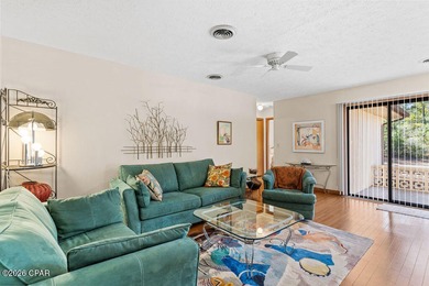 Welcome to 1945 Shenandoah Blvd., a well-maintained 3-bedroom on Sunny Hills Golf and Country Club in Florida - for sale on GolfHomes.com, golf home, golf lot