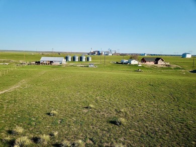 Overlooking the frontier town of Fort Benton, Montana, this on Signal Point Golf Course in Montana - for sale on GolfHomes.com, golf home, golf lot