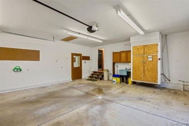 Expansive 2,184 sq. ft. home with a 1,456 sq. ft. basement and on West Shore Golf and Country Club in Michigan - for sale on GolfHomes.com, golf home, golf lot
