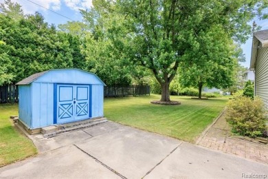 Expansive 2,184 sq. ft. home with a 1,456 sq. ft. basement and on West Shore Golf and Country Club in Michigan - for sale on GolfHomes.com, golf home, golf lot