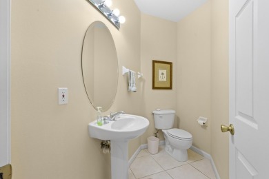 A LOVELY SECOND FLOOR GOLF VILLA LOCATED IN THE CASTLE PINES on The Legacy Golf and Tennis Club in Florida - for sale on GolfHomes.com, golf home, golf lot
